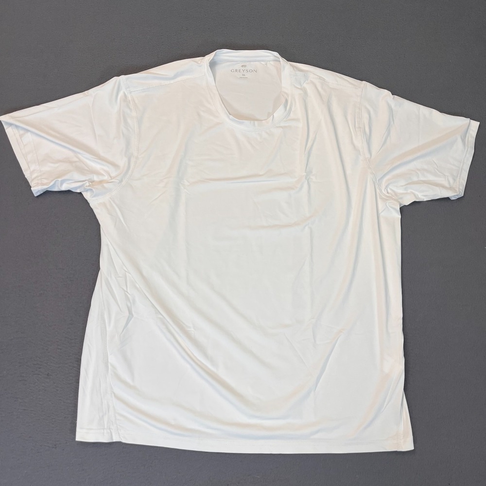 Greyson Mens Size XL Short Sleeve White Shirt Golf Sport Nylon Wolf Logo Light